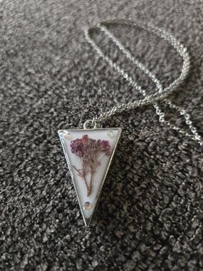 Triangle Resin Pendant Necklace with Preserved Pink Flowers